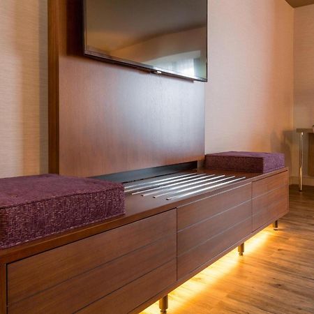 The Del Monte Lodge Renaissance Rochester Hotel & Spa Экстерьер фото