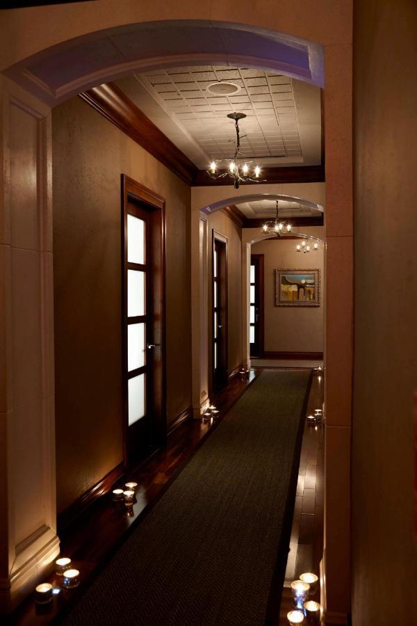 The Del Monte Lodge Renaissance Rochester Hotel & Spa Экстерьер фото